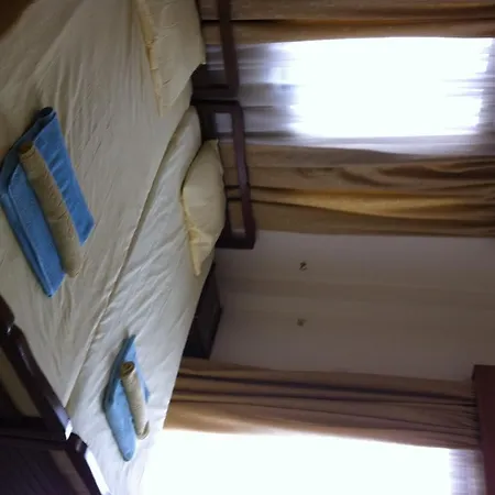 Zakos Court 拉纳卡