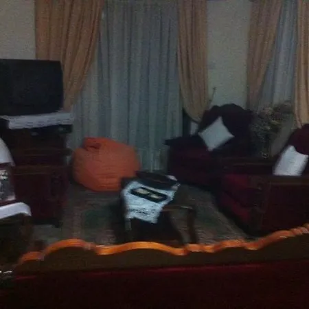 Zakos Court Λάρνακα